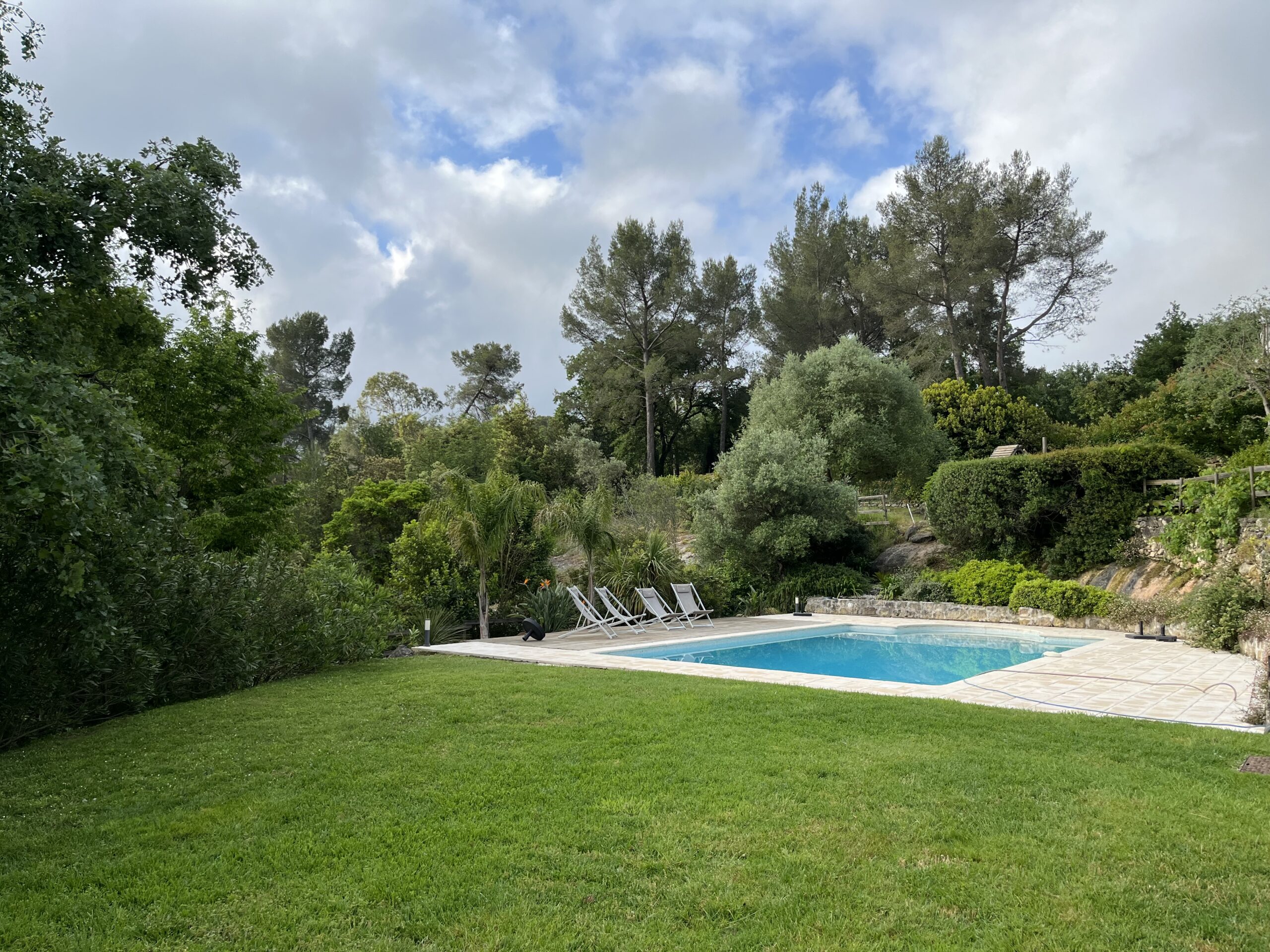 Cottage garden and pool