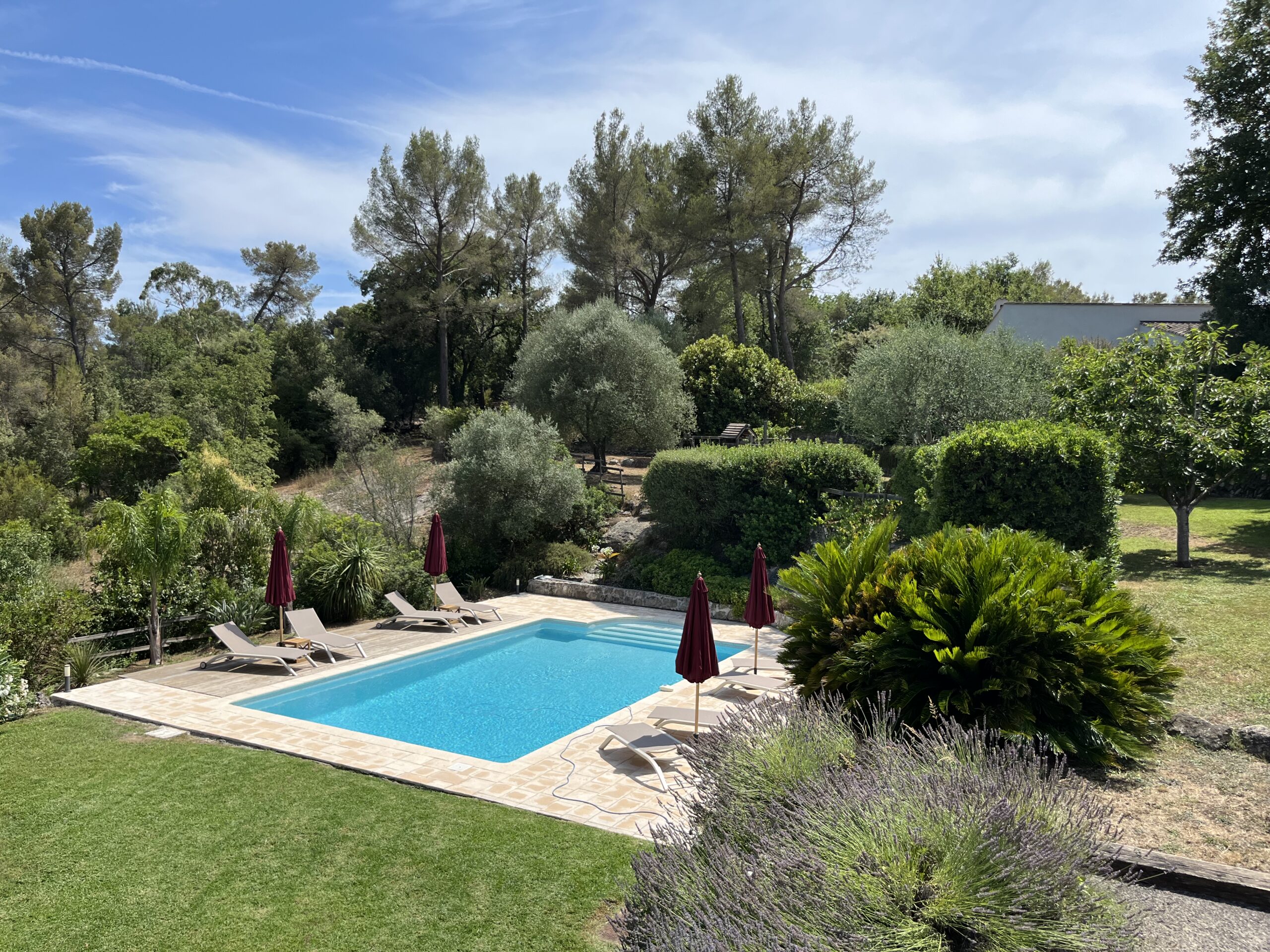 Piscine depuis la terrasse de la Villa Côté Soleil